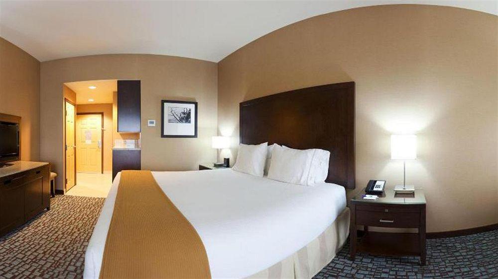 Holiday Inn Express & Suites Salinas By Ihg Zewnętrze zdjęcie