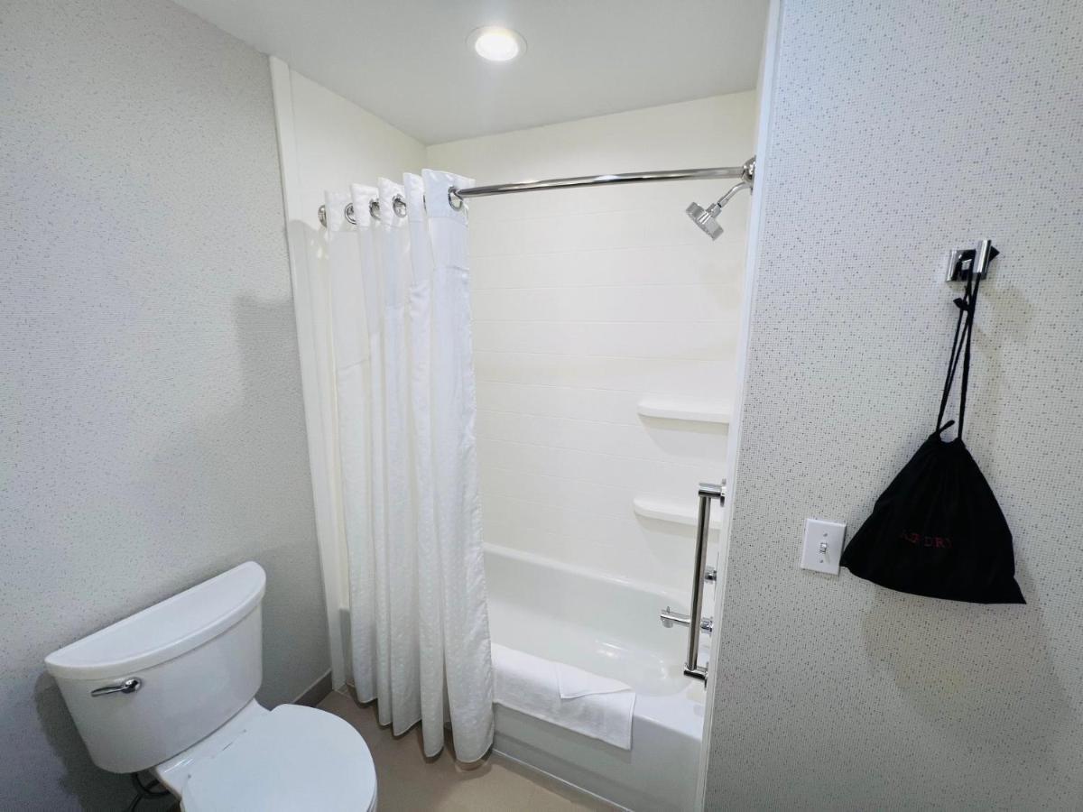 Holiday Inn Express & Suites Salinas By Ihg Zewnętrze zdjęcie