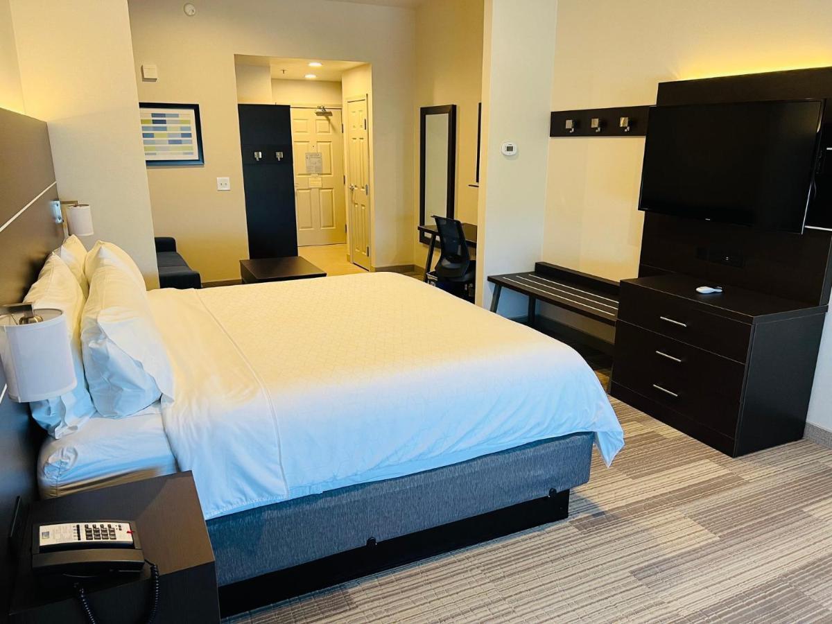 Holiday Inn Express & Suites Salinas By Ihg Zewnętrze zdjęcie