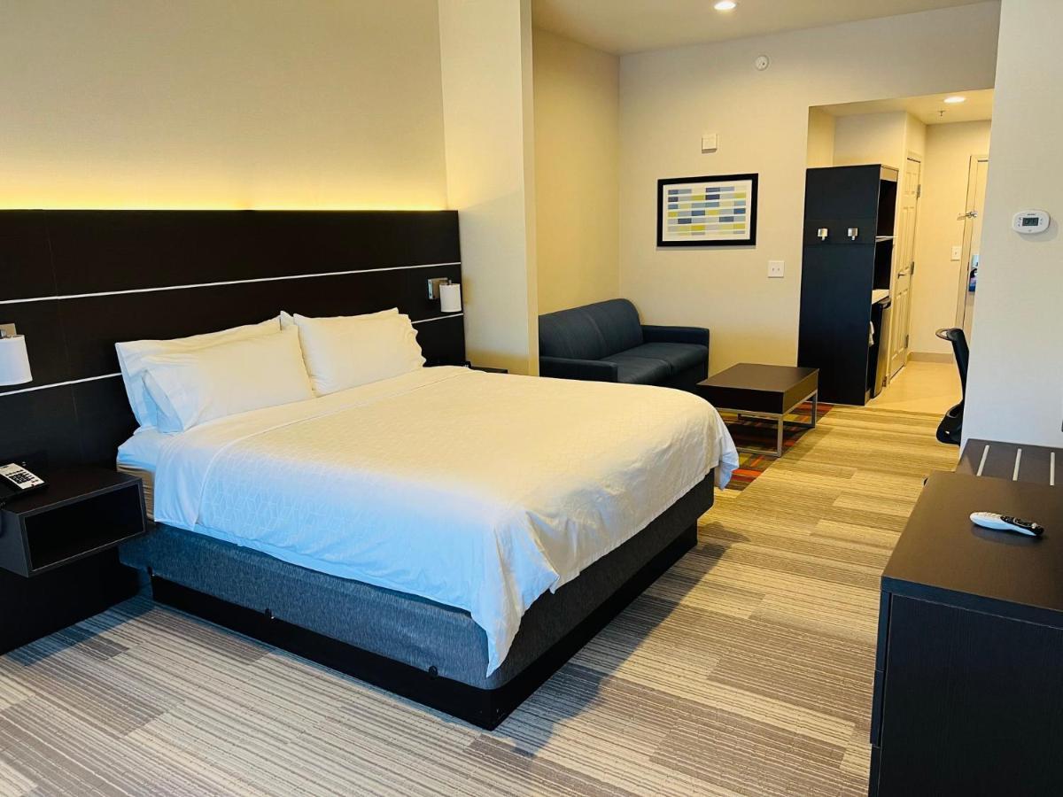 Holiday Inn Express & Suites Salinas By Ihg Zewnętrze zdjęcie