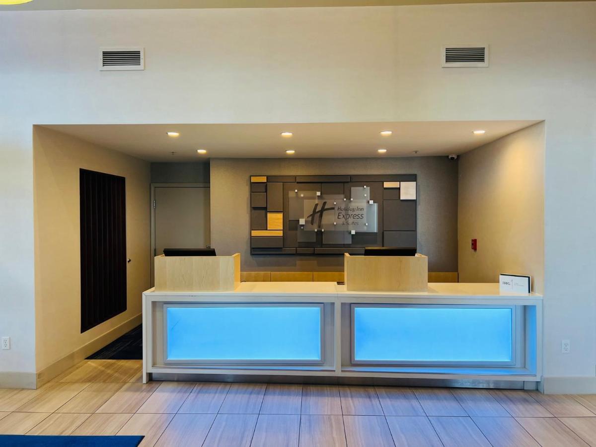 Holiday Inn Express & Suites Salinas By Ihg Zewnętrze zdjęcie